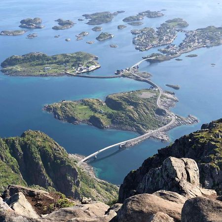 Henningsvær Guesthouse Eksteriør billede