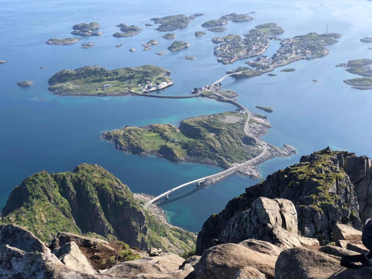 Henningsvær Guesthouse Eksteriør billede