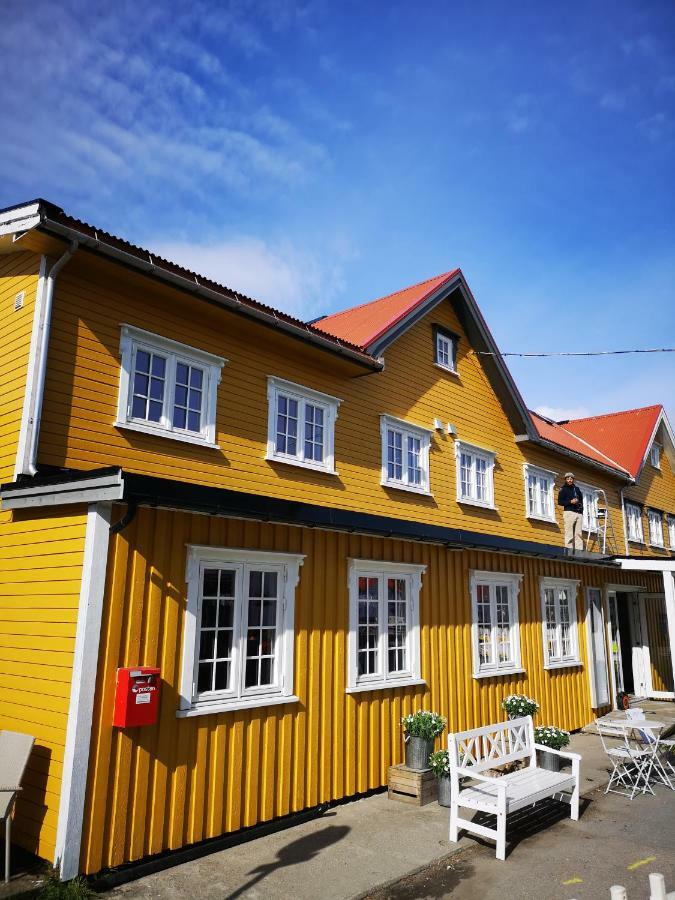 Henningsvær Guesthouse Eksteriør billede